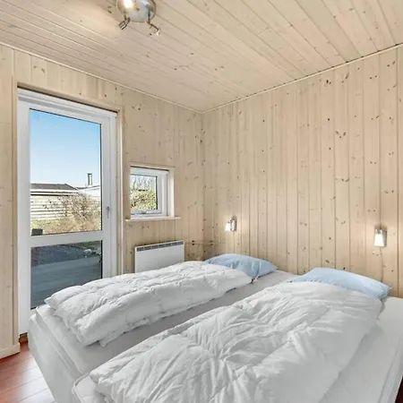 Semesterbostad Sommerhus Med Udsigt