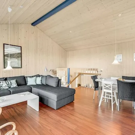 Sommerhus Med Udsigt Semesterbostad Struer