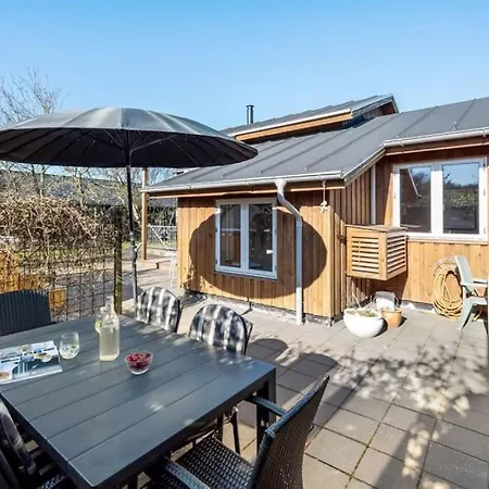 Semesterbostad Sommerhus Med Udsigt *