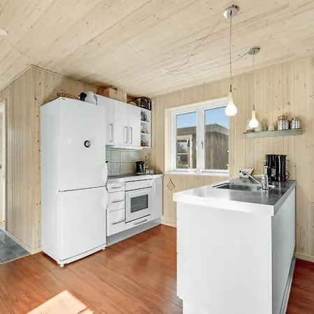 Sommerhus Med Udsigt * Struer