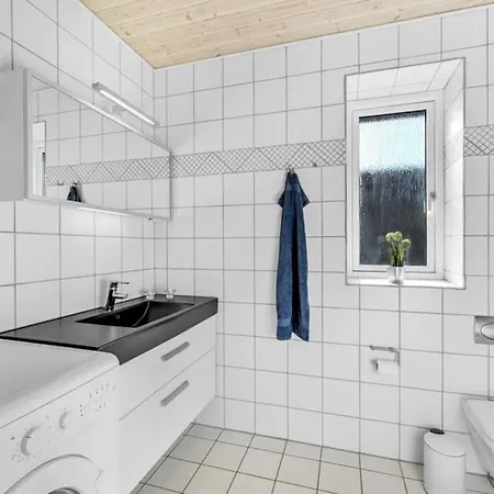 Sommerhus Med Udsigt Struer