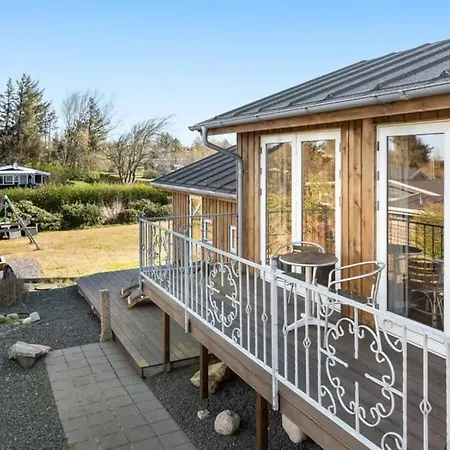 Sommerhus Med Udsigt Struer